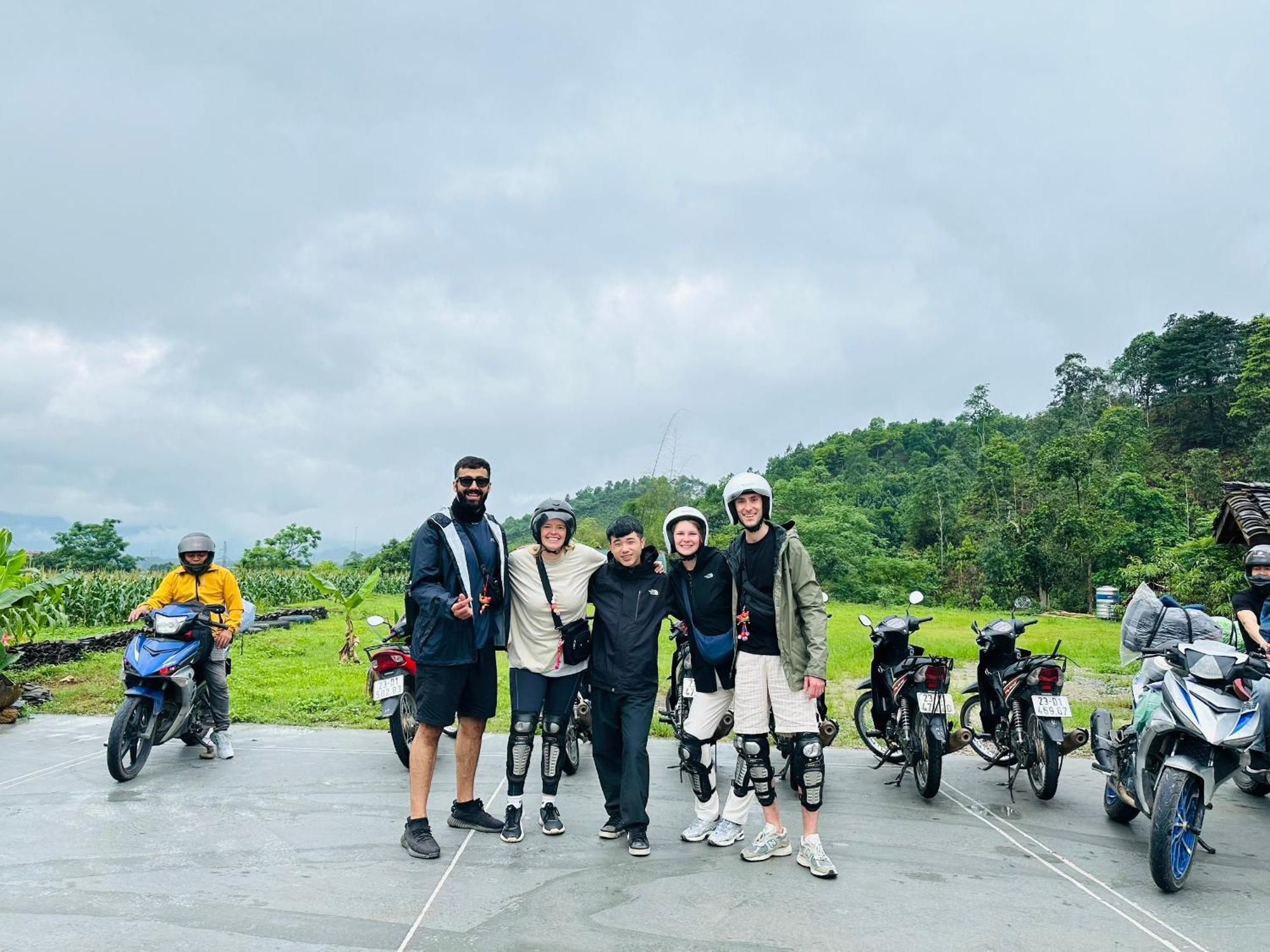 Ban Bang Ecolodge Tours & Motorbike Rental 河江 外观 照片